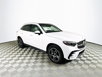 2025 Mercedes-Benz GLC