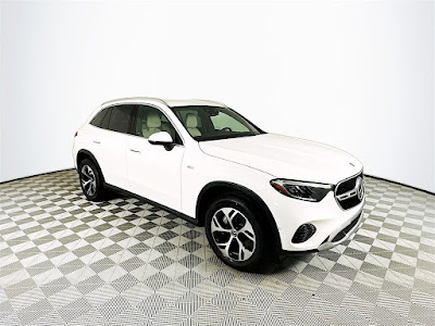 2025 Mercedes-Benz GLC