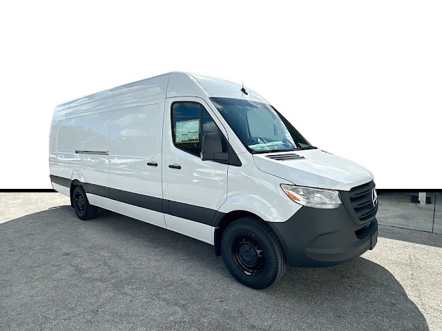 2026 Mercedes-Benz Sprinter 2500 Cargo 170 WB