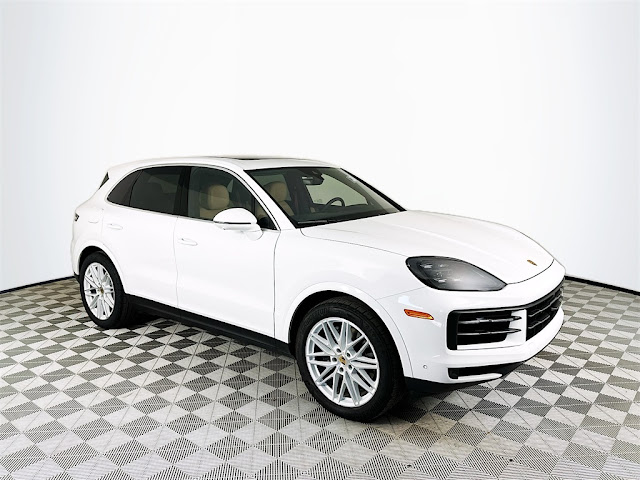 2024 Porsche Cayenne Base