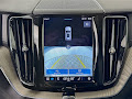 2022 Volvo XC60 B5 Inscription