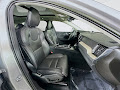 2022 Volvo XC60 B5 Inscription