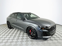 2025 Audi RS Q8 performance 4.0T