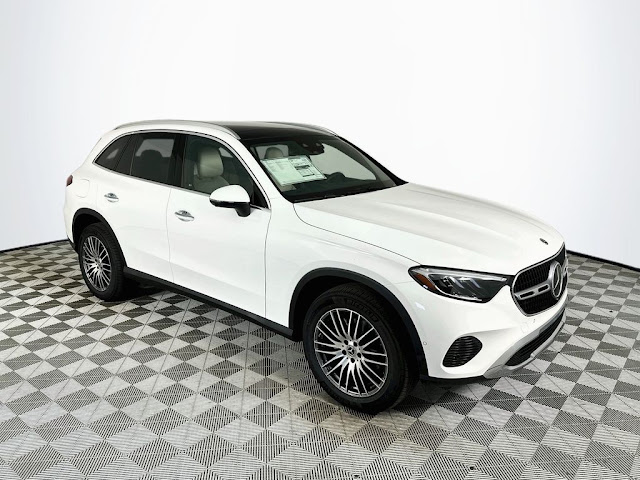 2027 Mercedes-Benz GLC GLC 300